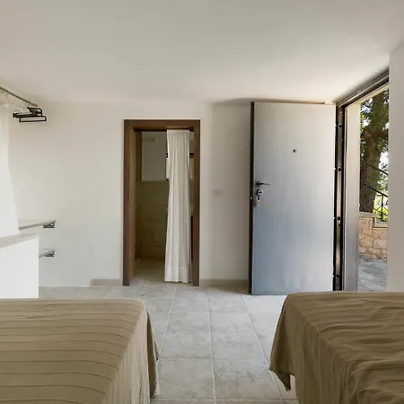 Cri Villa
